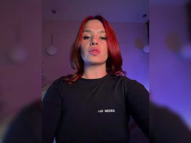 WhoreMira live cam on BongaCams