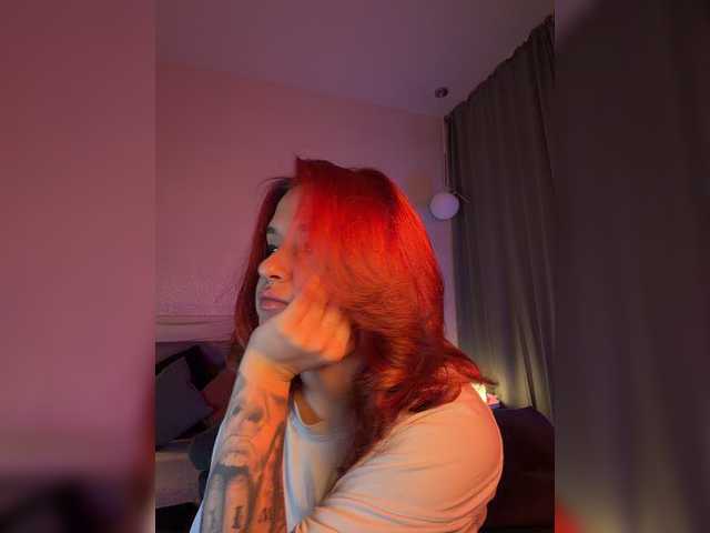 WhoreMira live cam on BongaCams