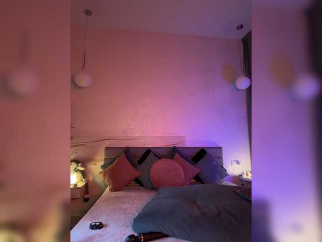 WhoreMira live cam on BongaCams