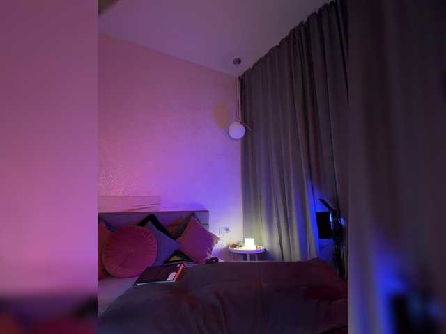 WhoreMira live cam on BongaCams