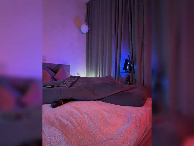 WhoreMira live cam on BongaCams