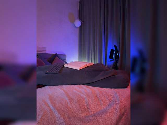 WhoreMira live cam on BongaCams