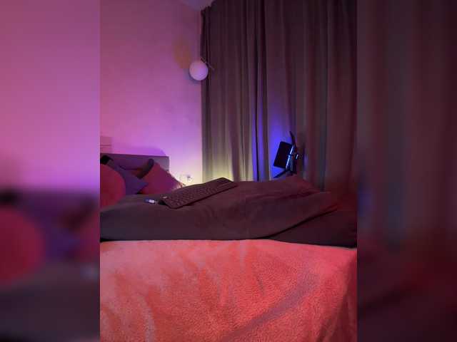 WhoreMira live cam on BongaCams