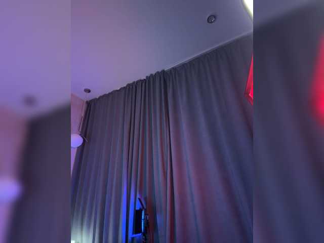 WhoreMira live cam on BongaCams