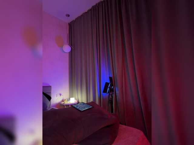 WhoreMira, en directo ahora en BongaCams