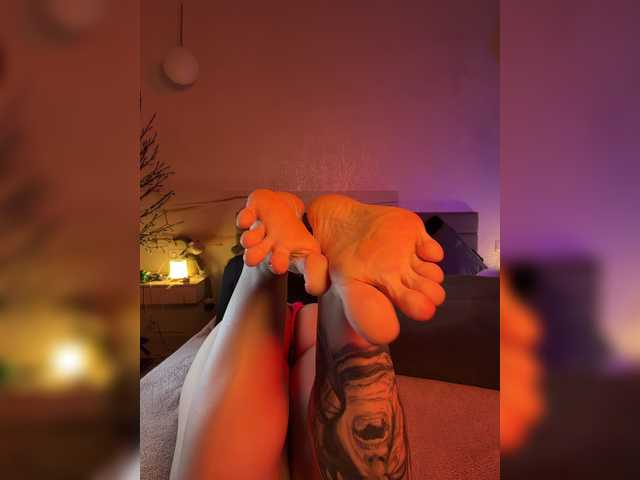 WhoreMira live cam on BongaCams