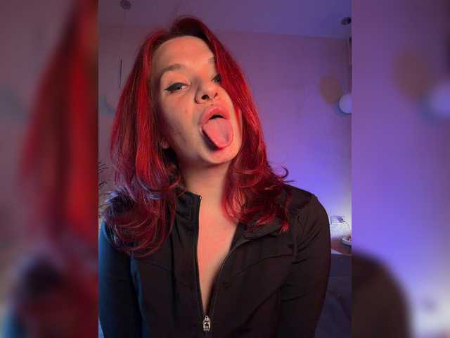 WhoreMira live cam on BongaCams