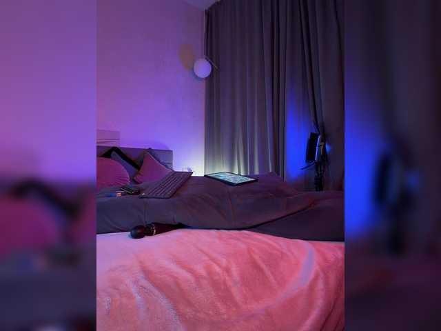 WhoreMira live cam on BongaCams