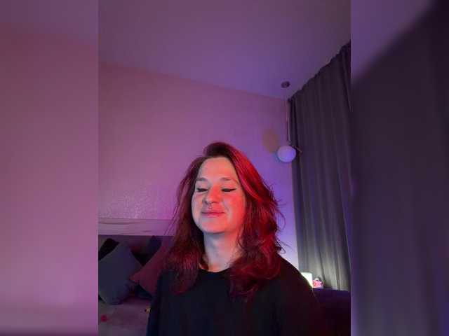 WhoreMira live cam on BongaCams