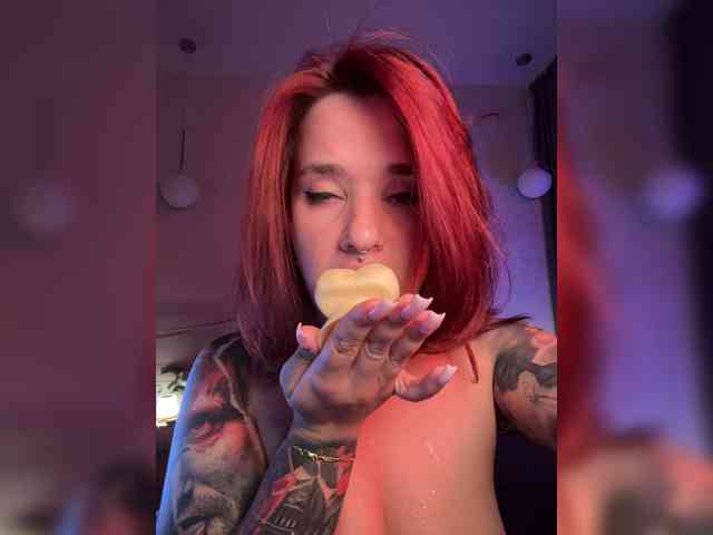 WhoreMira