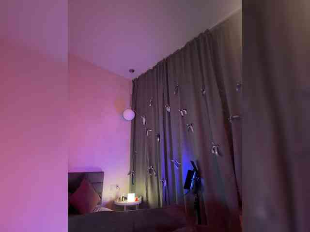 WhoreMira Live Webcam on BongaCams