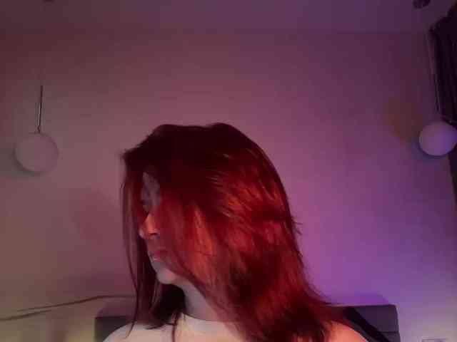 WhoreMira Live Webcam on BongaCams