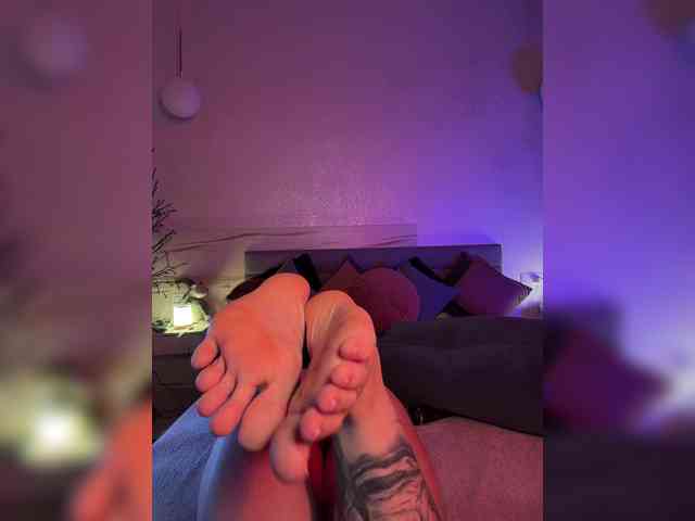 WhoreMira Live Webcam on BongaCams