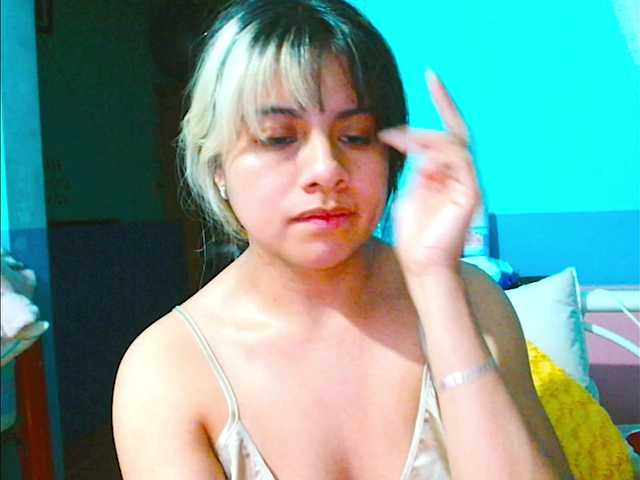 Hairy-Young's BongaCams show and profile