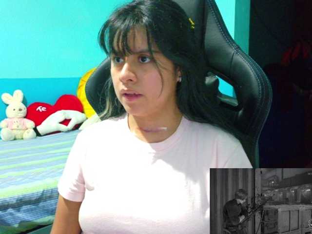 Hairy-Young live cam on BongaCams