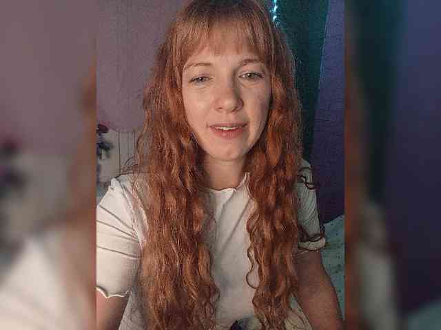 Curlyhair65 webcam
