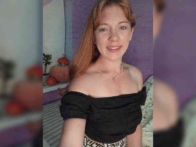 Curlyhair65's webcam live show