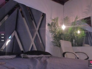 strong-girl Porn Show