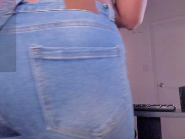 Preview of strong-girl