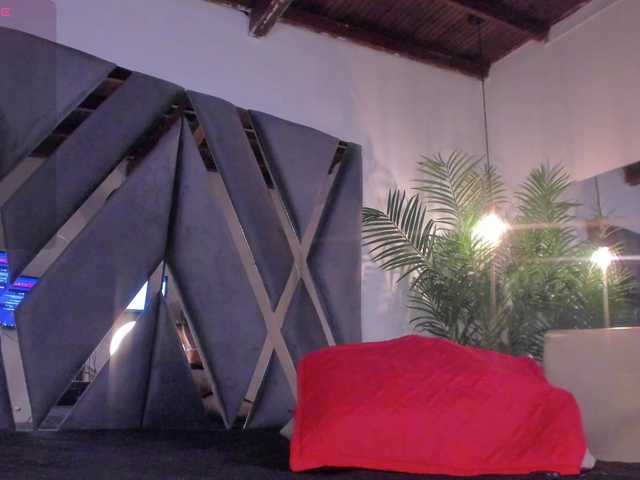 Preview of strong-girl