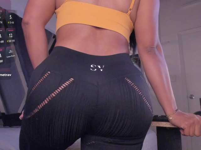strong-girl, en directo ahora en BongaCams