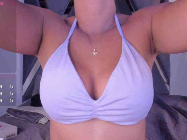 strong-girl webcam