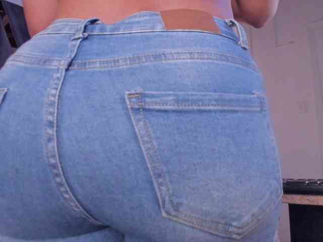 strong-girl webcam