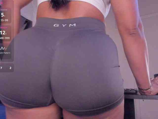 strong-girl strong-girl