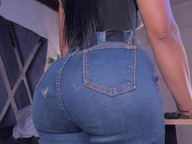 strong-girl webcam
