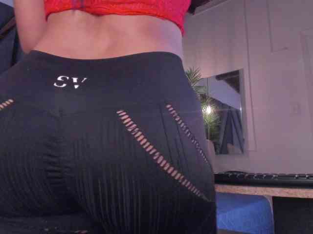 strong-girl webcam