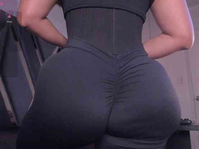strong-girl webcam