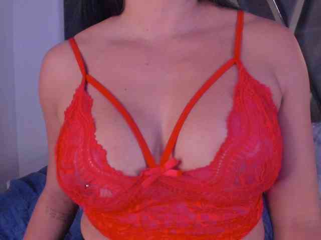 strong-girl webcam