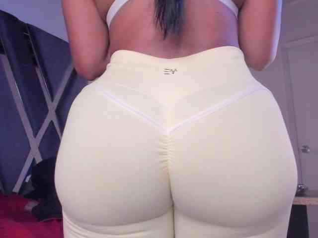 strong-girl webcam
