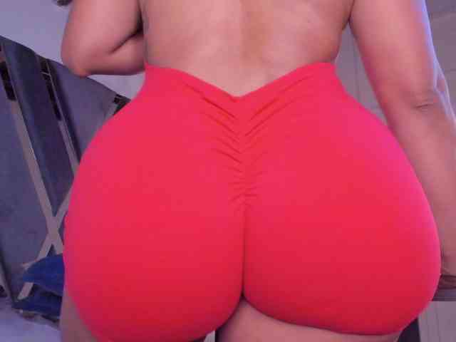 strong-girl webcam