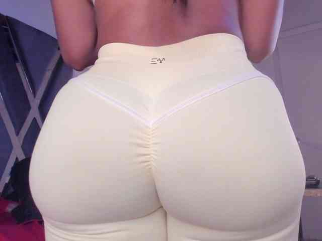strong-girl webcam