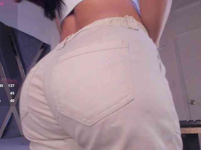 strong-girl webcam