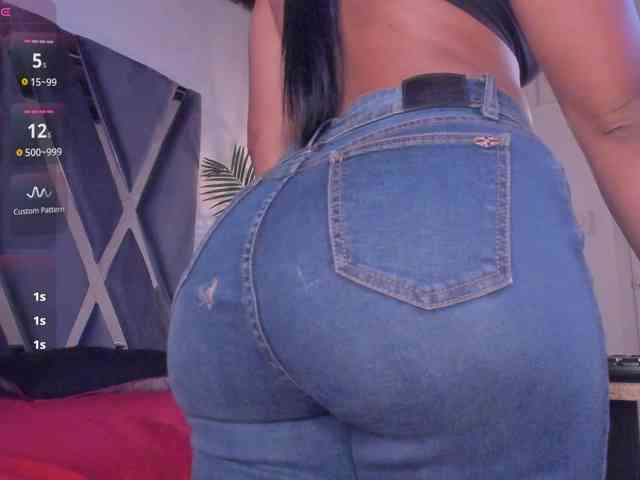 strong-girl webcam