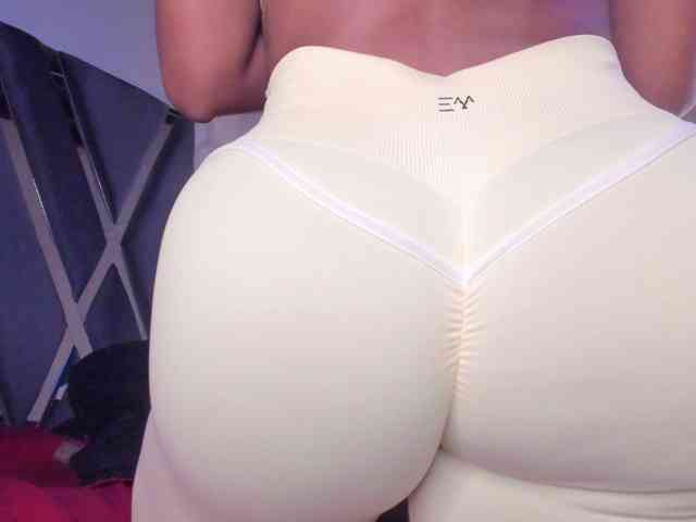 strong-girl webcam