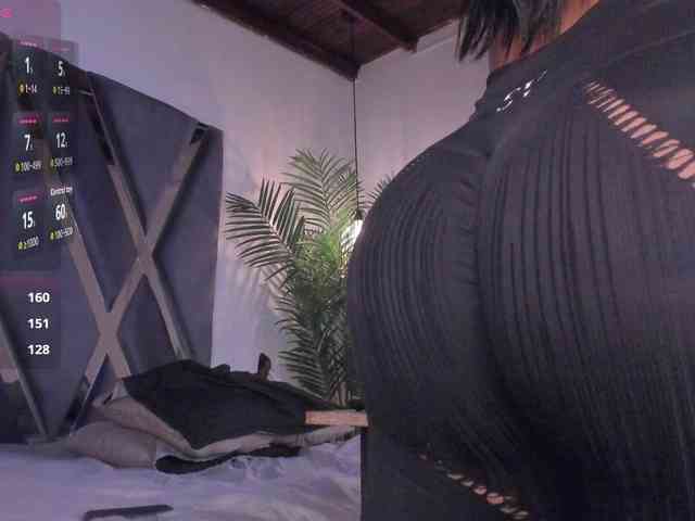 strong-girl webcam