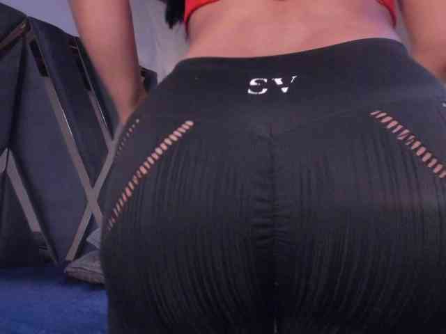 strong-girl webcam