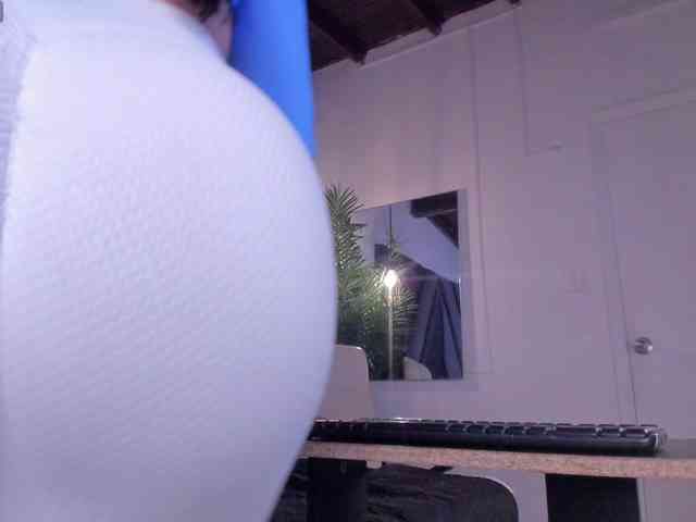 strong-girl Live Webcam on BongaCams