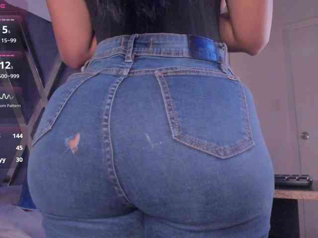 strong-girl webcam