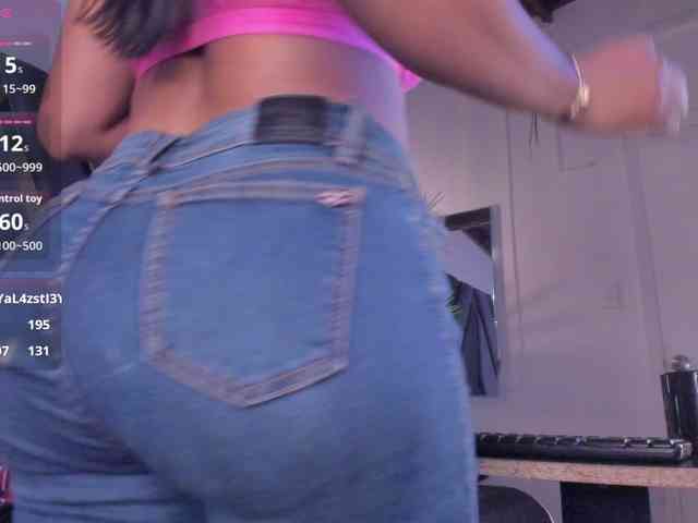 strong-girl webcam