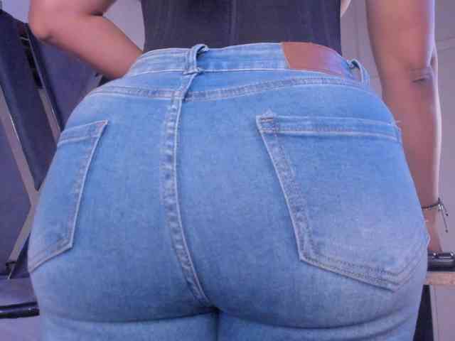 strong-girl webcam