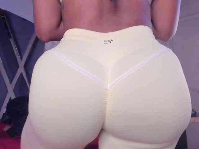 strong-girl webcam