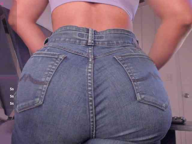 strong-girl webcam