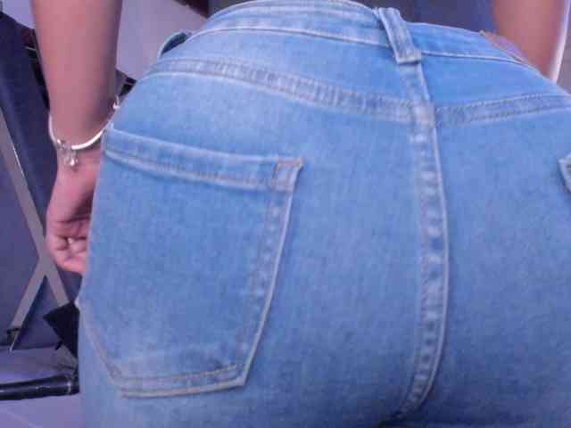 strong-girl webcam