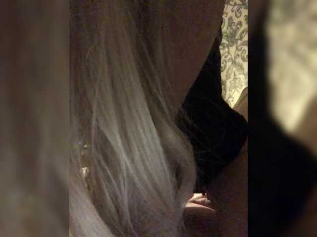 -ollia- live cam on BongaCams