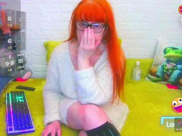 private live web cam FoxyMature