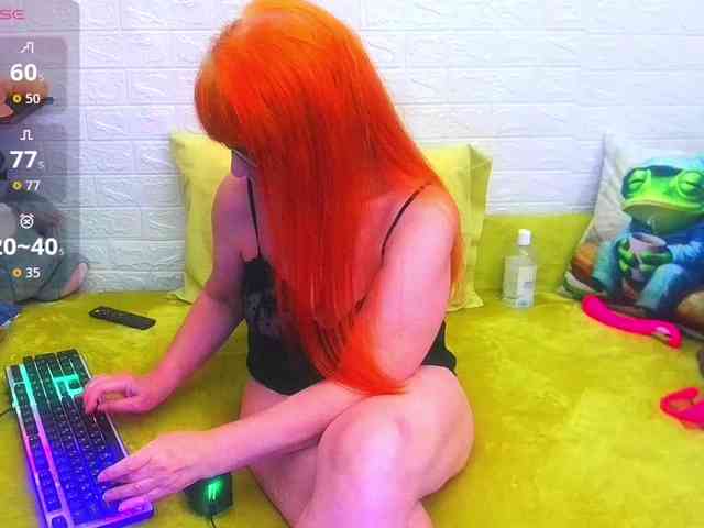 FoxyMature webcam